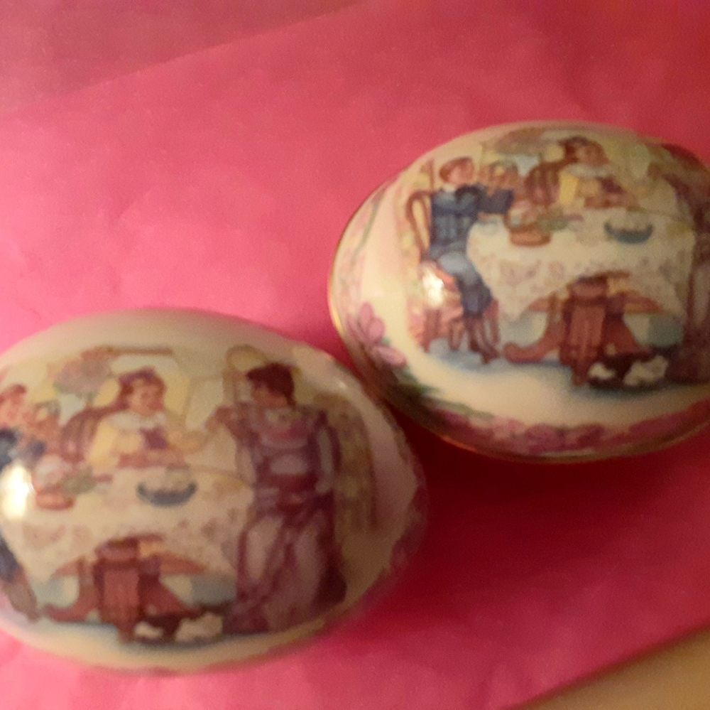 LENOX PORCELAIN EGG SET